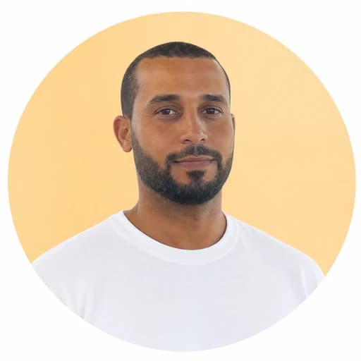 Issa Thabet portrait